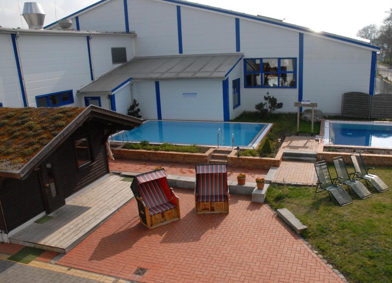 Sporthotel Neuruppin - Apartmenthaus Mit Ferienwohnungen Экстерьер фото